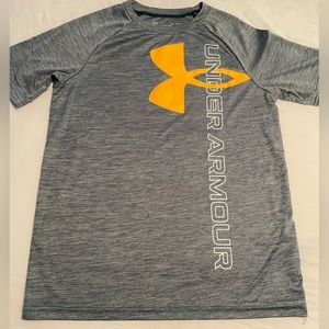 Under Armour Shirt Dry Fit Boy’s Large